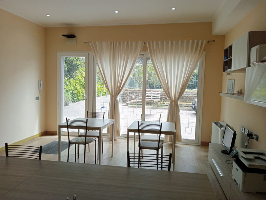 Spazio comune e colazioni del B&B Vacanze Romane Olgiata